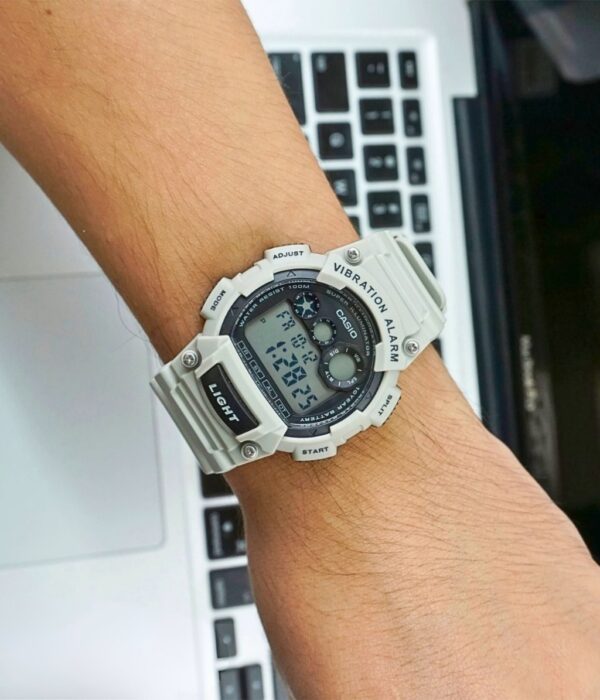 Hình ảnh Đồng Hồ Casio Nam W-735H-8A2VDF