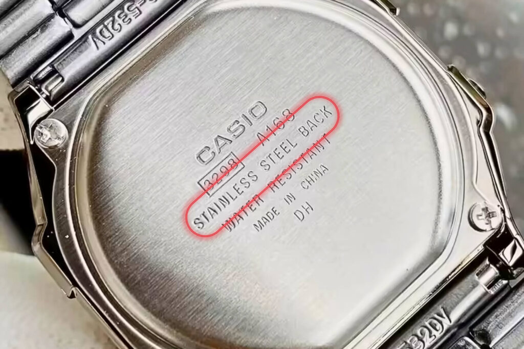 Mặt đáy đồng hồ khắc Stainless Steel Back
