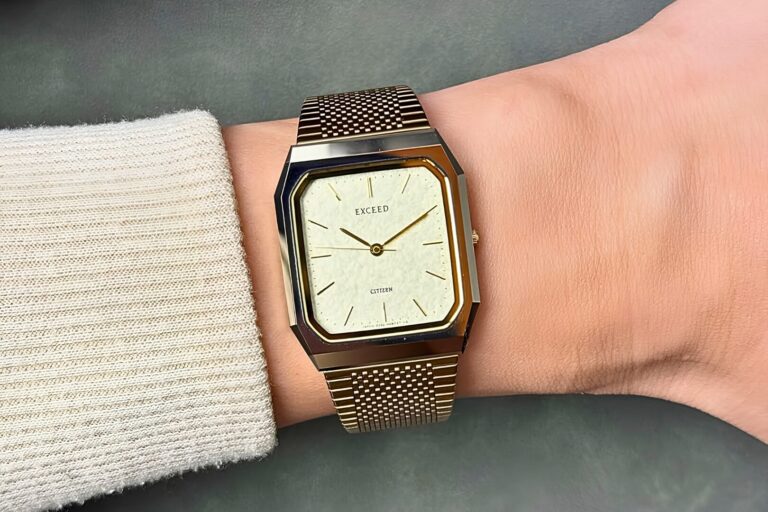 Citizen Exceed mặt số tối giản phong cách dress watch
