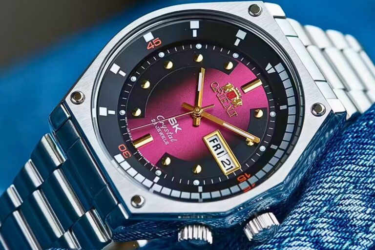 Đồng hồ Orient SK 2019 sử dụng bộ máy Cal.F6922
