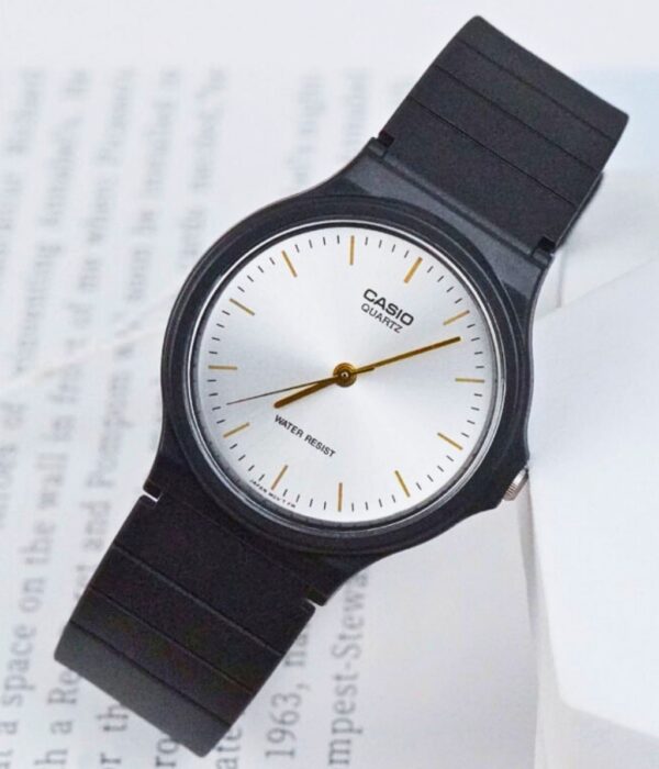 Hình ảnh Đồng Hồ Casio Nam MQ-24-7E2LDF
