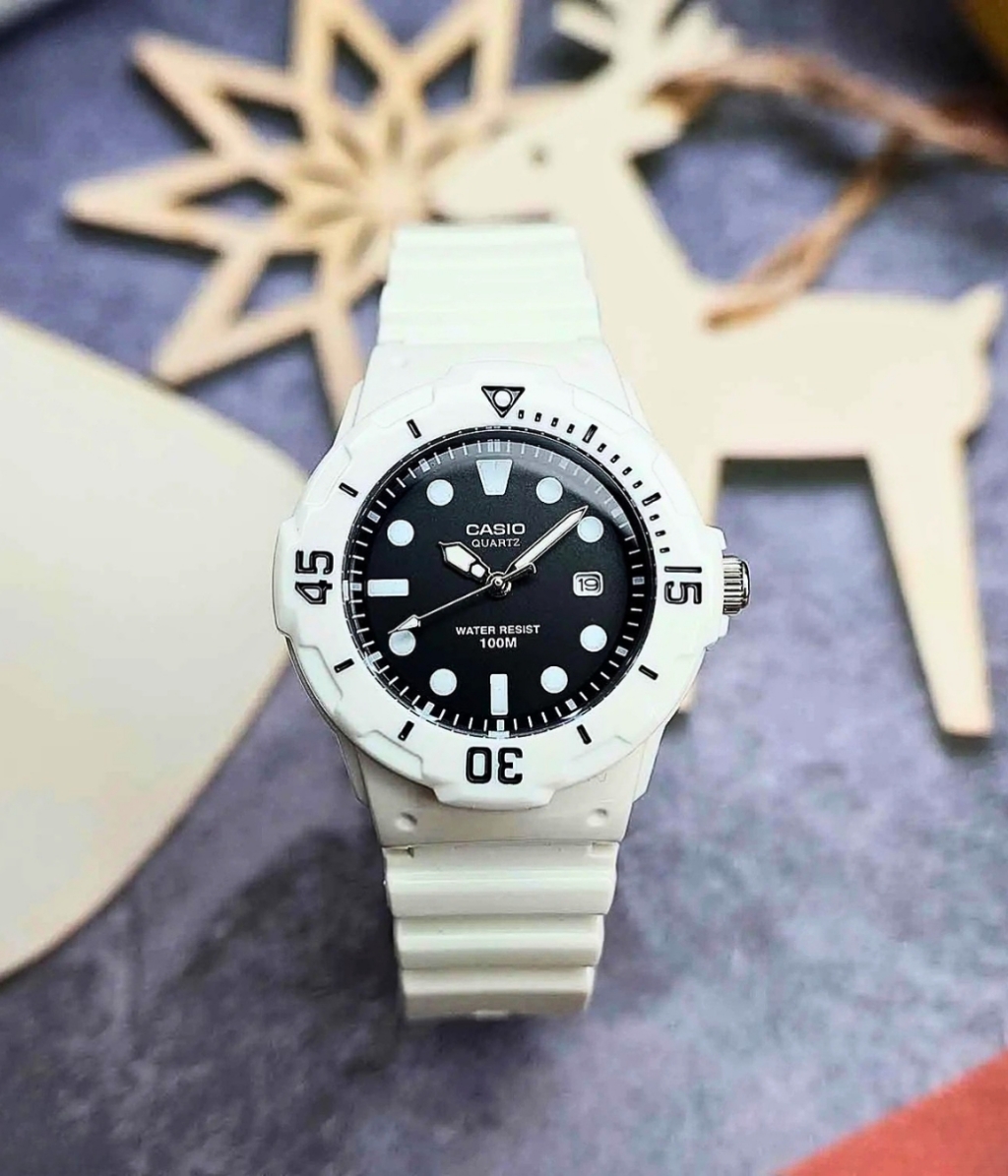 Hình ảnh Đồng Hồ Casio Nữ LRW-200H-1EVDF
