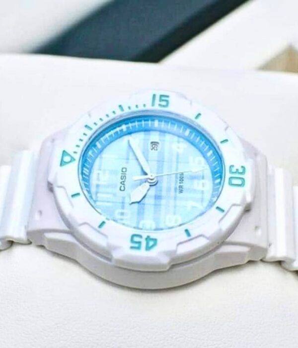 Hình ảnh Đồng Hồ Casio Nữ LRW-200H-2CVDF
