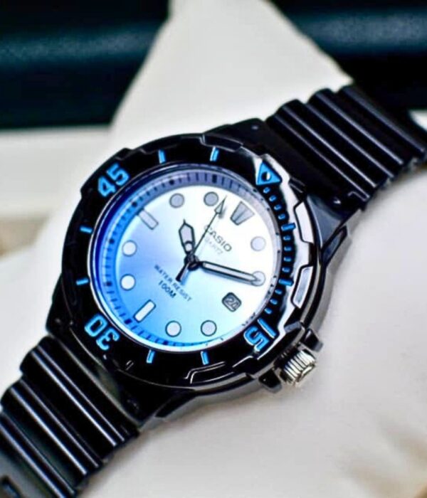 Hình ảnh Đồng Hồ Casio Nữ LRW-200H-2EVDR