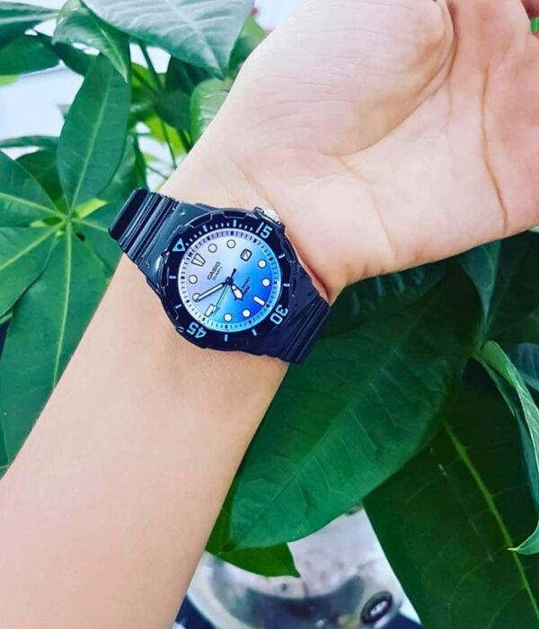 Hình ảnh Đồng Hồ Casio Nữ LRW-200H-2EVDR