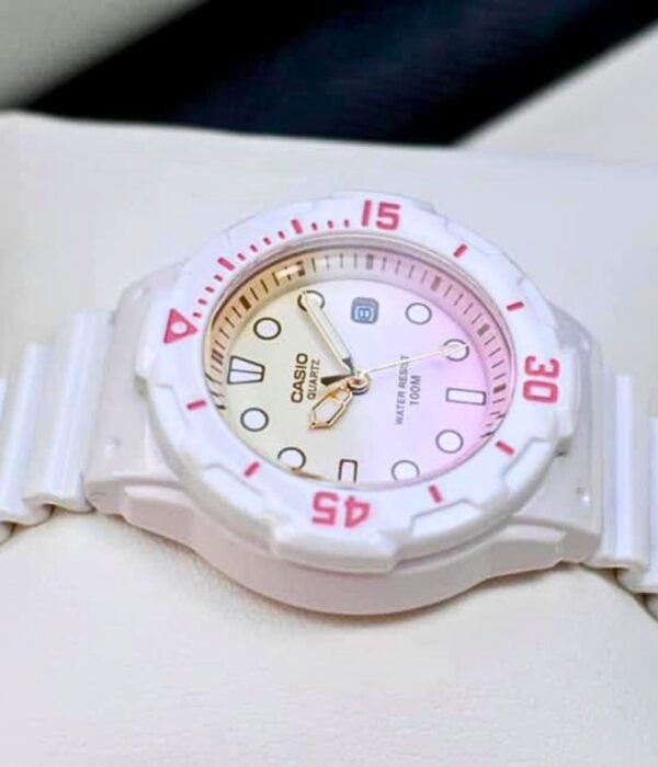 Hình ảnh Đồng Hồ Casio Nữ LRW-200H-4E2VDR