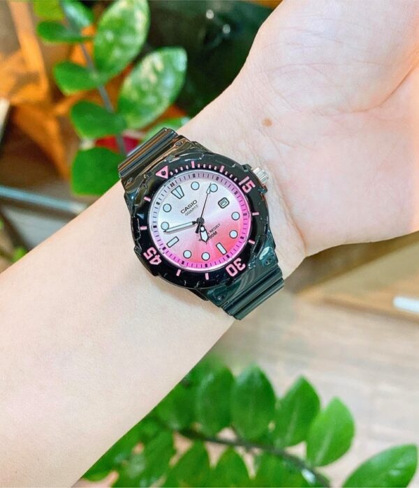 Hình ảnh Đồng Hồ Casio Nữ LRW-200H-4EVDR