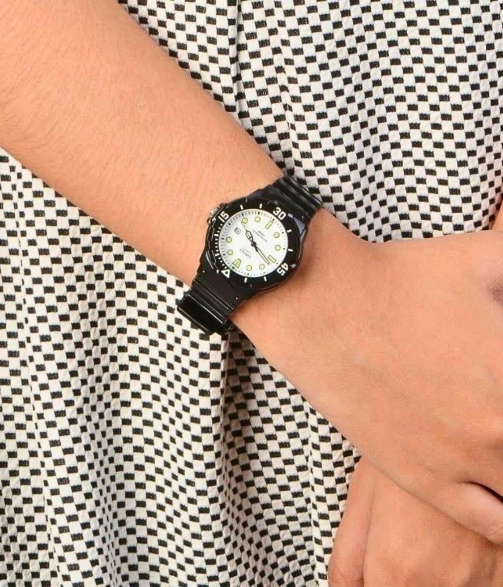 Hình ảnh Đồng Hồ Casio Nữ LRW-200H-7E1VDF