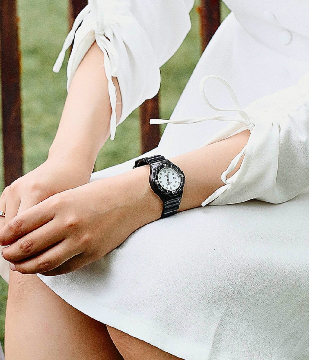 Hình ảnh Đồng Hồ Casio Nữ LRW-200H-7E1VDF
