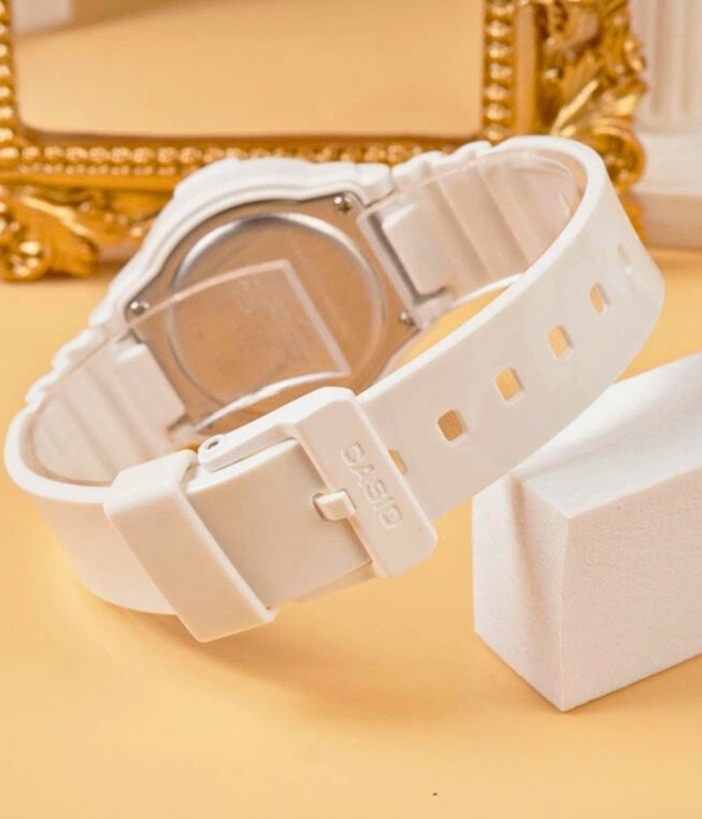 Hình ảnh Đồng Hồ Casio Nữ LRW-200H-7E2VDF