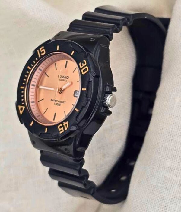 Hình ảnh Đồng Hồ Casio Nữ LRW-200H-9E2VDF