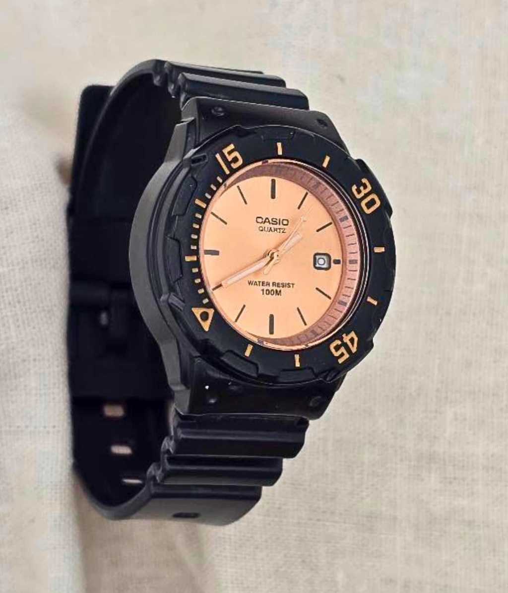 Hình ảnh Đồng Hồ Casio Nữ LRW-200H-9E2VDF