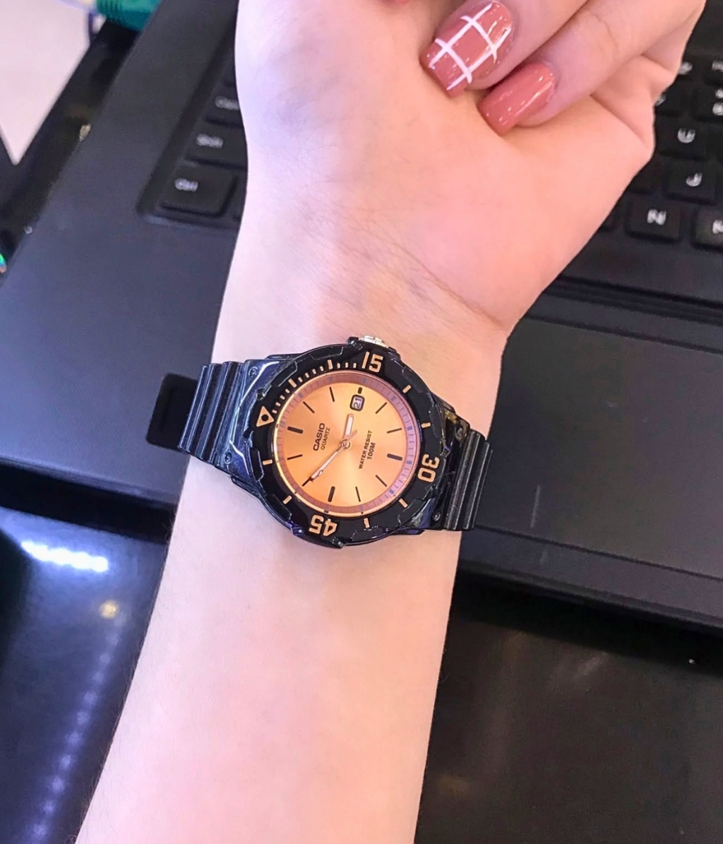 Hình ảnh Đồng Hồ Casio Nữ LRW-200H-9E2VDF