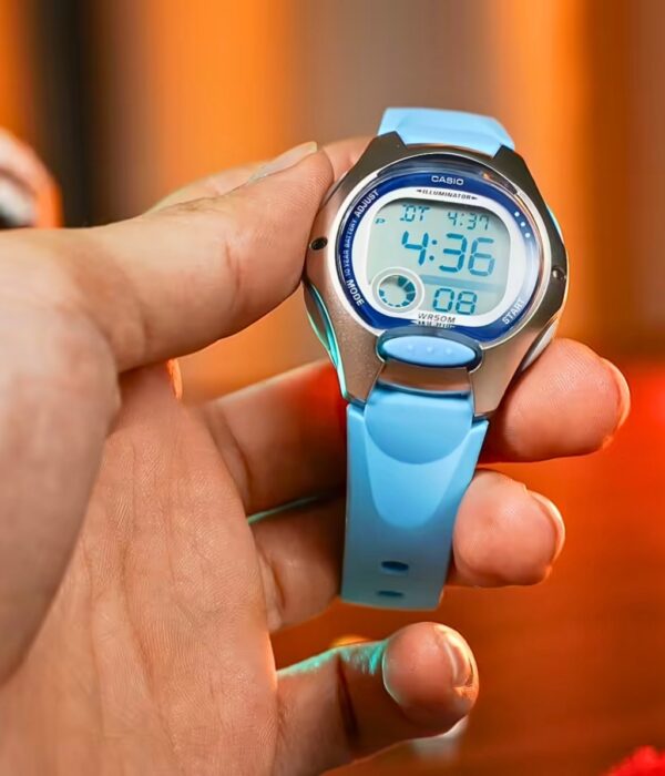 Hình ảnh Đồng Hồ Casio Nữ LW-200-2BVDF