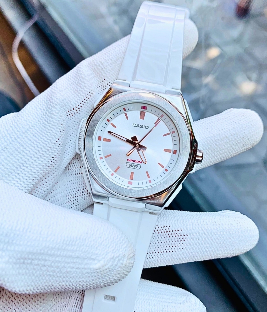 Hình ảnh Đồng Hồ Casio Nữ LWA-300H-7EVDF