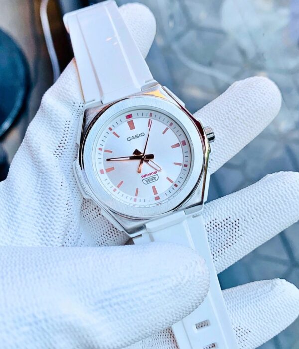Hình ảnh Đồng Hồ Casio Nữ LWA-300H-7EVDF