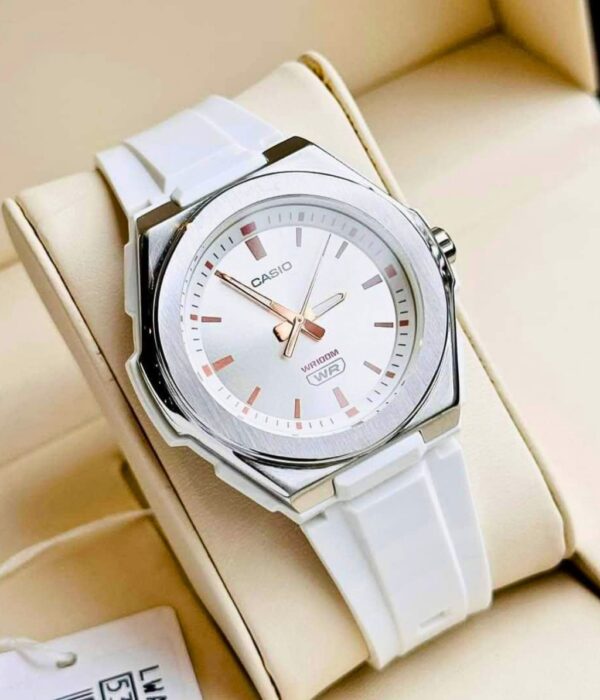Hình ảnh Đồng Hồ Casio Nữ LWA-300H-7EVDF