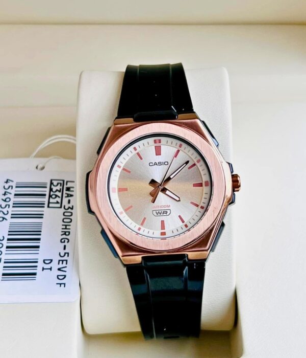 Hình ảnh Đồng Hồ Casio Nữ LWA-300HRG-5EVDF