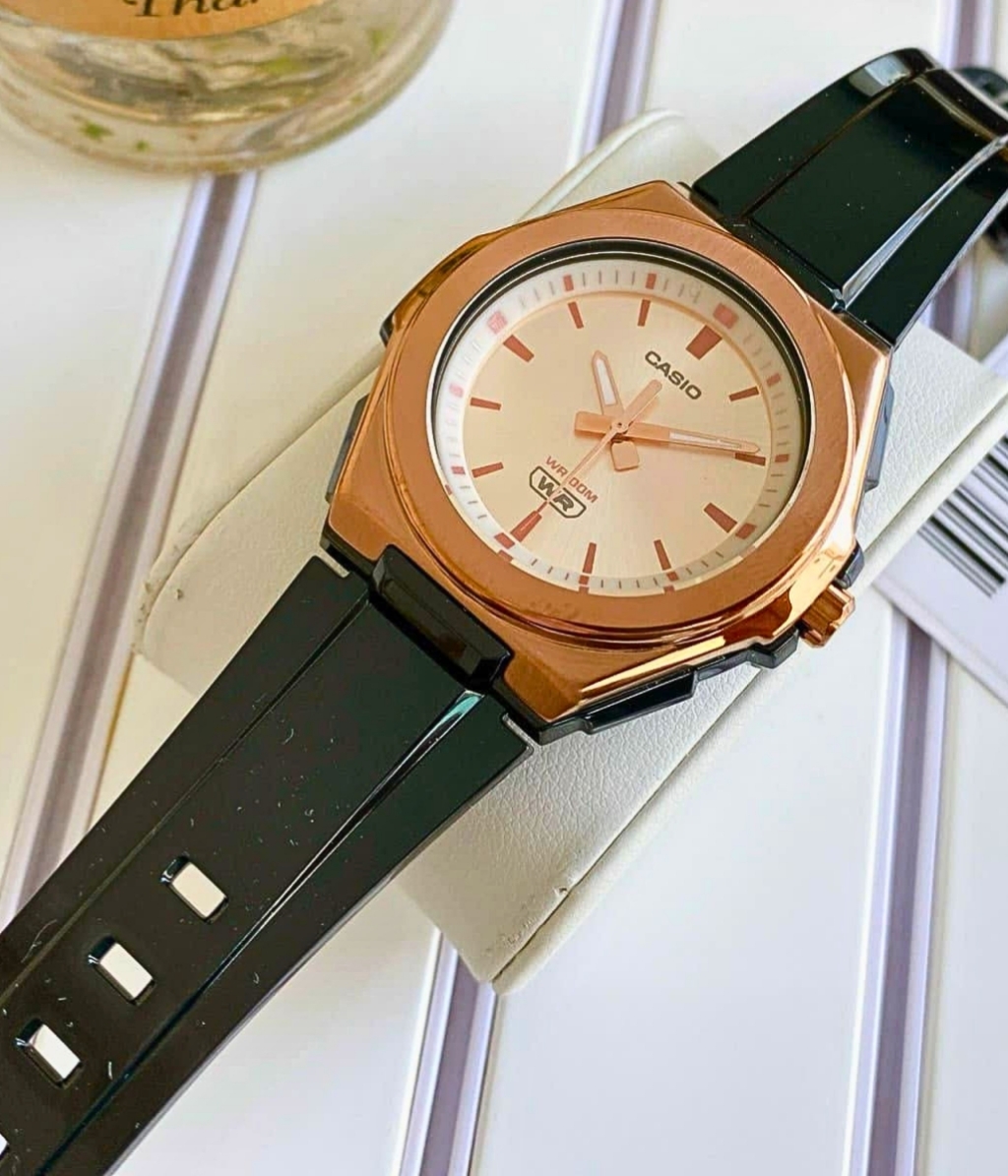 Hình ảnh Đồng Hồ Casio Nữ LWA-300HRG-5EVDF