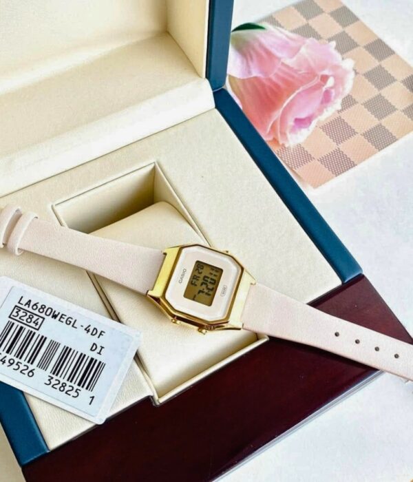 Hình ảnh Đồng Hồ Casio Nữ LA680WEGL-4DF