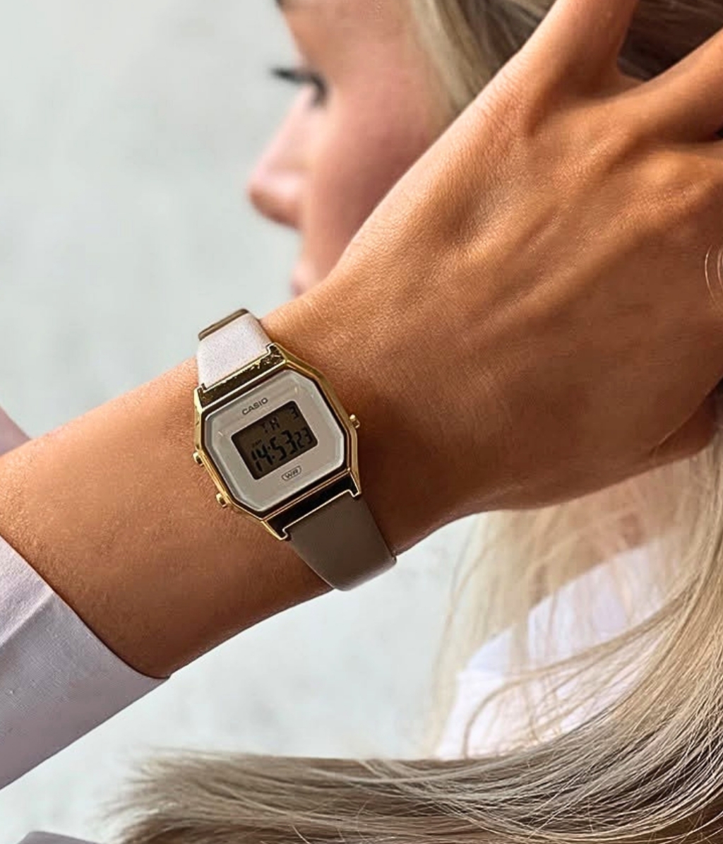 Hình ảnh Đồng Hồ Casio Nữ LA680WEGL-5DF
