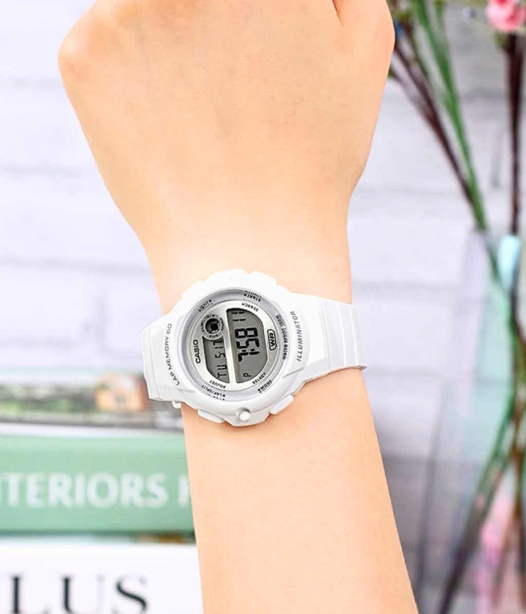 Hình ảnh Đồng Hồ Casio Nữ LWS-1200H-7A1VDF