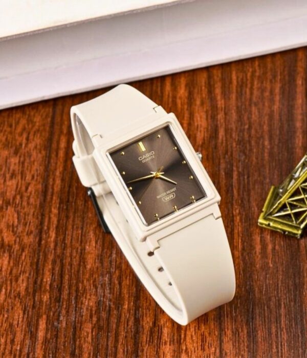 Hình ảnh Đồng Hồ Casio Nữ MQ-38UC-8ADF