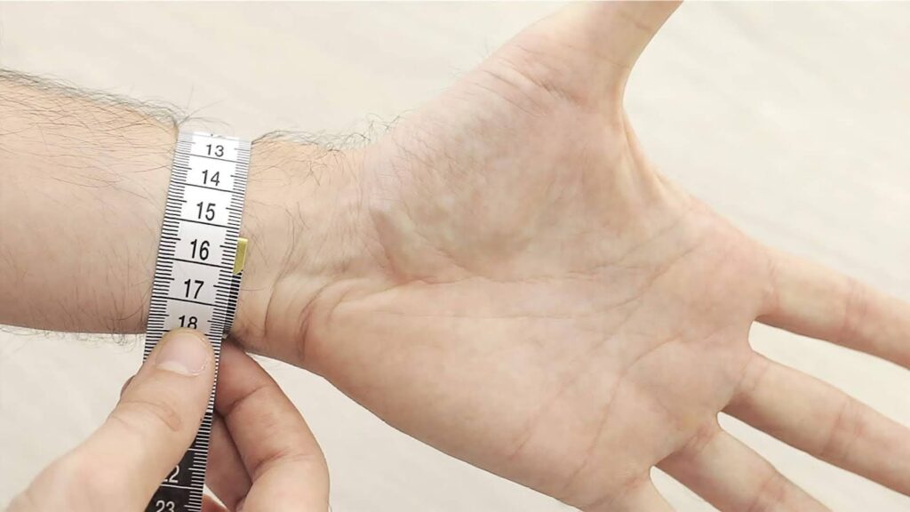 Hướng Dẫn Cách Đo Và Chọn Size Đồng Hồ Vừa Vặn Cho Mọi Vòng Cổ Tay