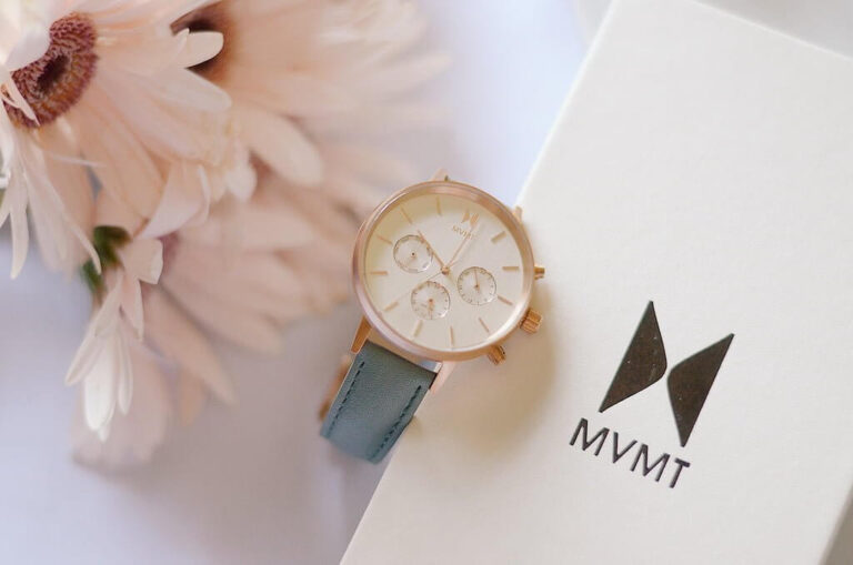 Mẫu đồng hồ MVMT nữ đẹp và thanh lịch
