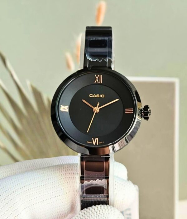 Hình ảnh Đồng Hồ Casio Nữ LTP-E154B-1ADF