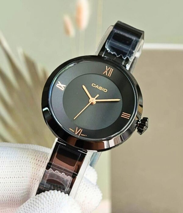 Hình ảnh Đồng Hồ Casio Nữ LTP-E154B-1ADF