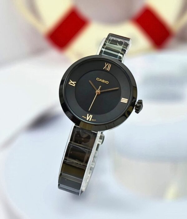 Hình ảnh Đồng Hồ Casio Nữ LTP-E154B-1ADF