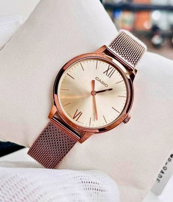 Hình ảnh Đồng Hồ Casio Nữ LTP-E157MR-9ADF