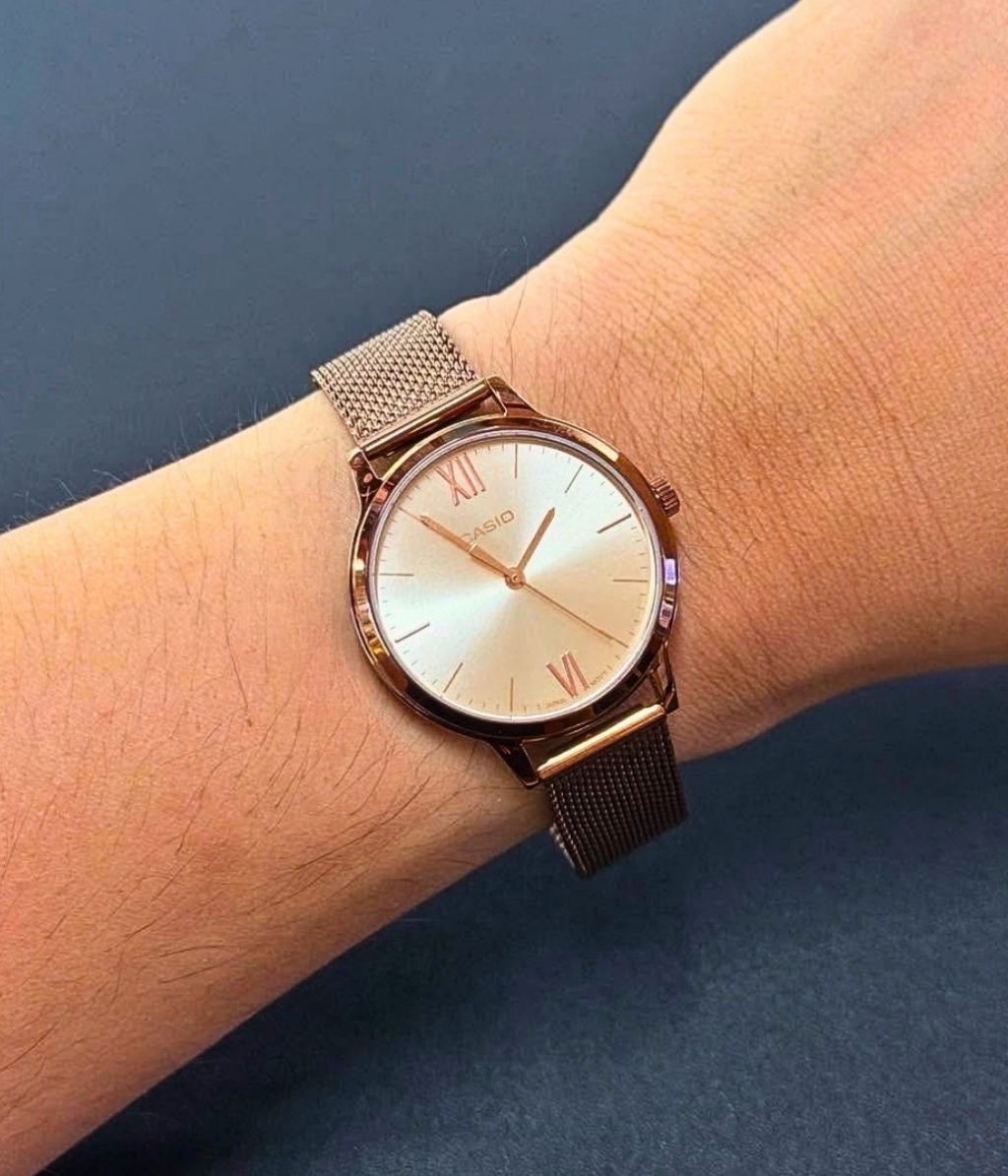 Hình ảnh Đồng Hồ Casio Nữ LTP-E157MR-9ADF