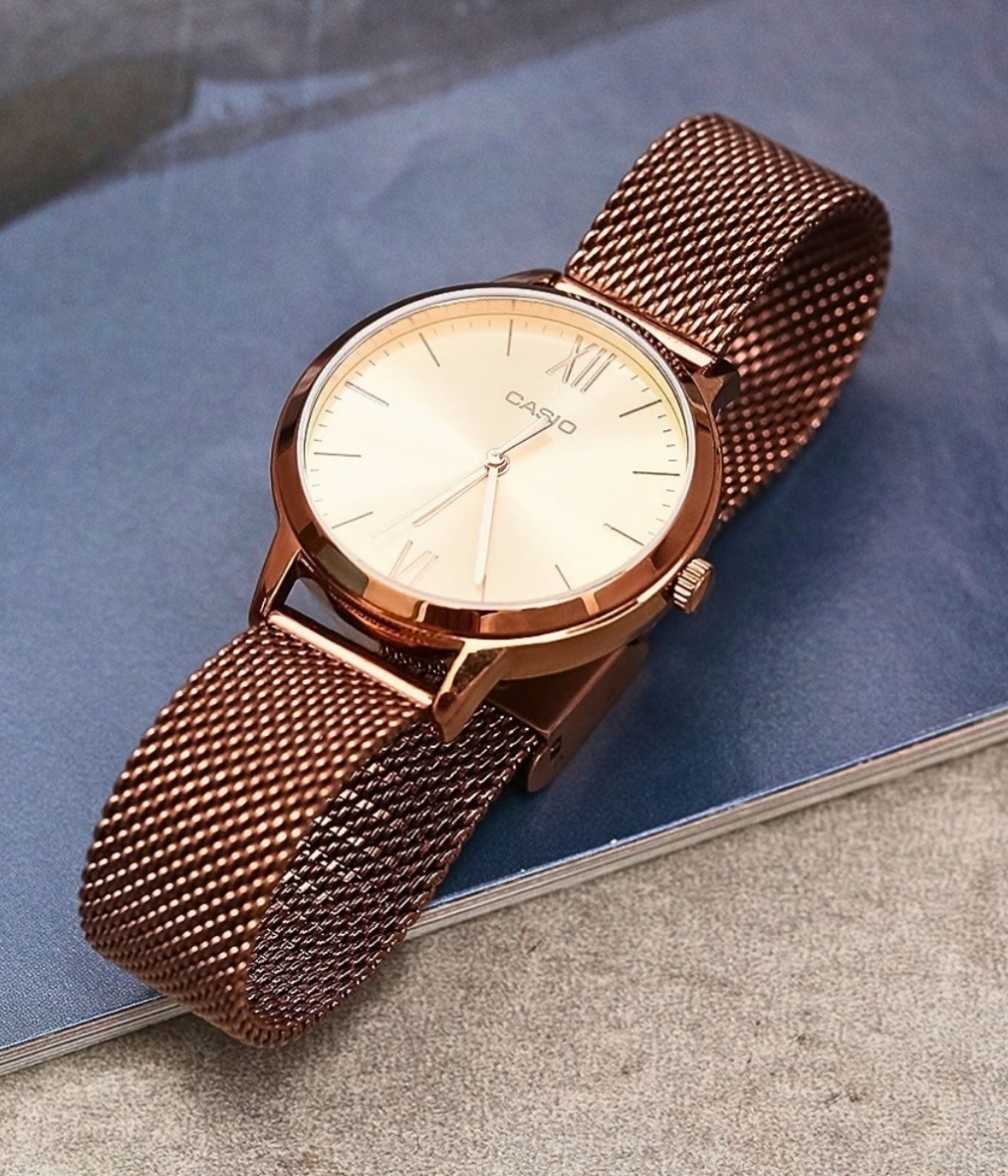 Hình ảnh Đồng Hồ Casio Nữ LTP-E157MR-9ADF