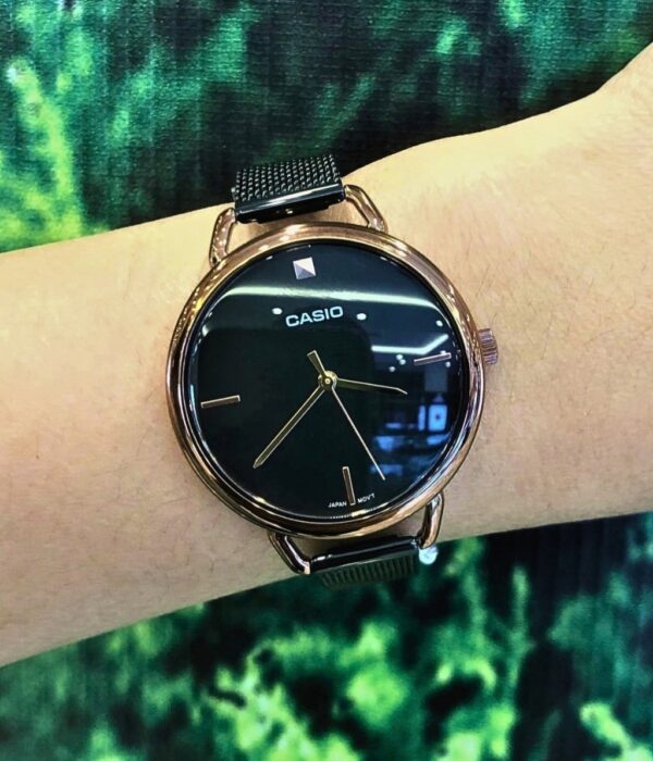 Hình ảnh Đồng Hồ Casio Nữ LTP-E415MBR-1CDF