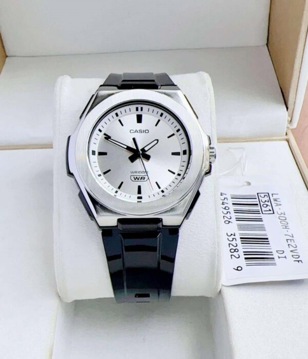 Hình ảnh Đồng Hồ Casio Nữ LWA-300H-7E2VDF