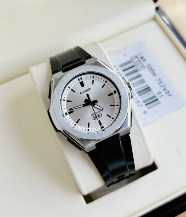 Hình ảnh Đồng Hồ Casio Nữ LWA-300H-7E2VDF