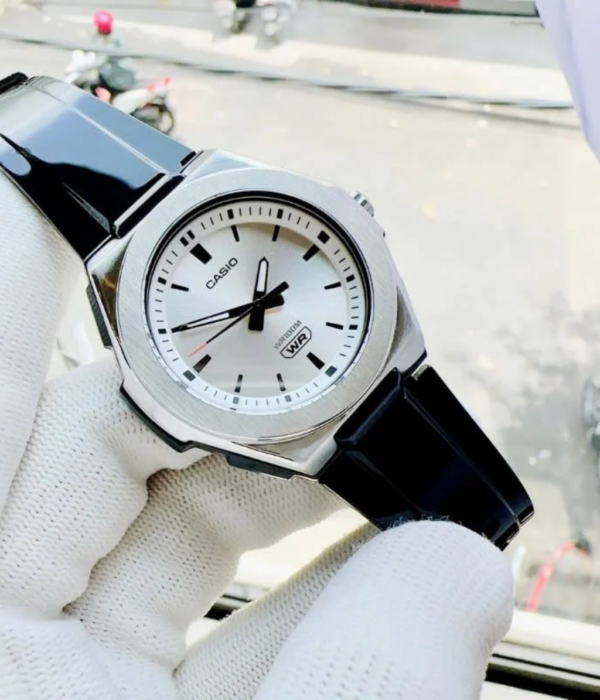 Hình ảnh Đồng Hồ Casio Nữ LWA-300H-7E2VDF