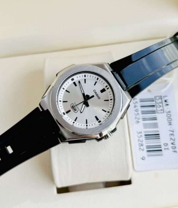 Hình ảnh Đồng Hồ Casio Nữ LWA-300H-7E2VDF