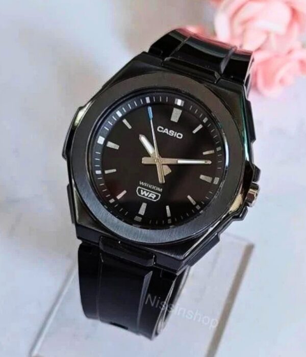 Hình ảnh Đồng Hồ Casio Nữ LWA-300HB-1EVDF