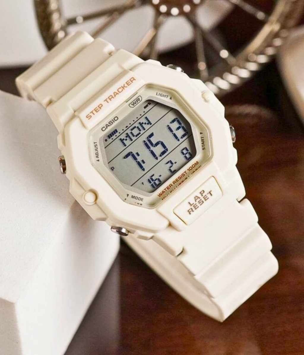 Hình ảnh Đồng Hồ Casio Nữ LWS-2200H-8AVDF