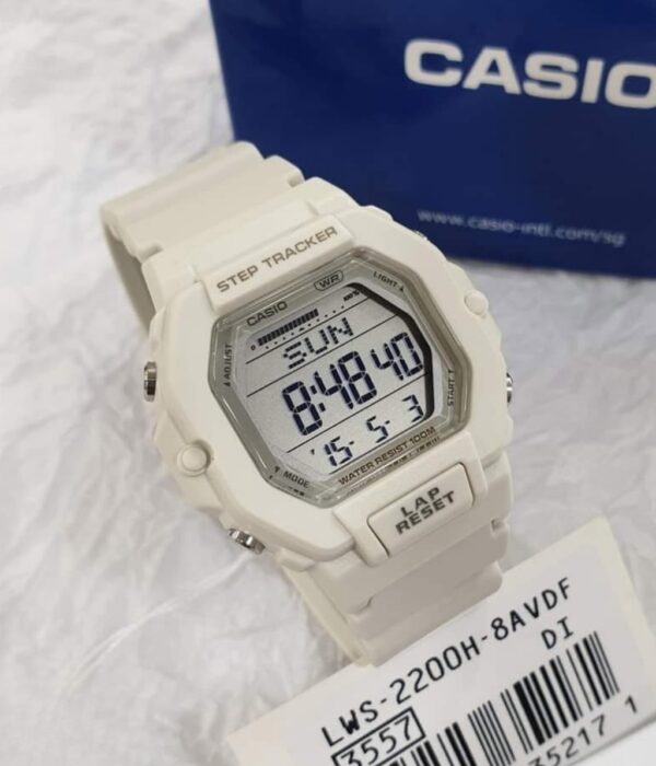Hình ảnh Đồng Hồ Casio Nữ LWS-2200H-8AVDF