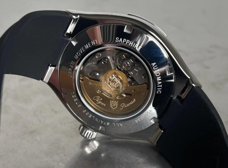 Cận cảnh bộ máy cơ Automatic trên đồng hồ Olym Pianus
